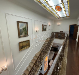Casa, 11 rooms, 403 mp Bucuresti/Capitale