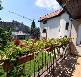Casa, 11 rooms, 500 mp Bucuresti/P-ta Unirii