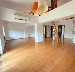 Casa, 11 rooms, 500 mp Bucuresti/P-ta Unirii