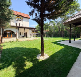Casa, 11 rooms, 500 mp Bucuresti/P-ta Unirii
