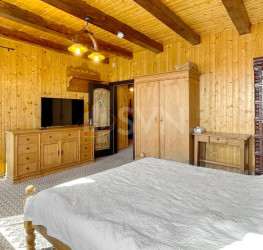 Casa, 11 rooms, 550 mp Brasov/Centru