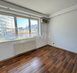 Casa, 12 camere, 360 mp Bucuresti/Calea Calarasilor