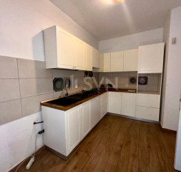 Casa, 12 camere, 370 mp Bucuresti/Aviatiei