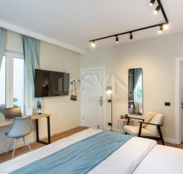 Casa, 12 camere, 450 mp Bucuresti/P-ta Romana