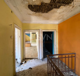 Casa, 12 camere, 480 mp Bucuresti/Dacia