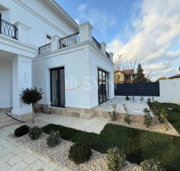 Casa, 12 camere, 530 mp Bucuresti/Pipera