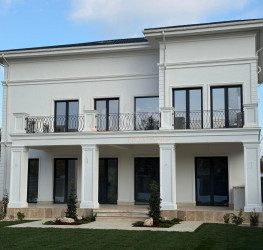 Casa, 12 camere, 530 mp Bucuresti/Pipera