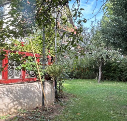 Casa, 12 camere, 550 mp Bucuresti/Aviatorilor