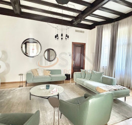 Casa, 12 camere, 550 mp Bucuresti/Aviatorilor