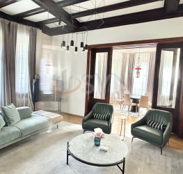 Casa, 12 camere, 550 mp Bucuresti/Aviatorilor