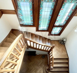 Casa, 12 camere, 550 mp Bucuresti/Aviatorilor