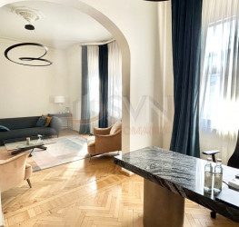 Casa, 12 camere, 550 mp Bucuresti/Aviatorilor