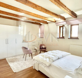 Casa, 12 camere, 550 mp Bucuresti/Aviatorilor
