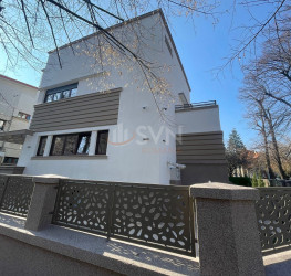 Casa, 12 camere, 625 mp Bucuresti/Primaverii