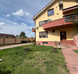 Casa, 12 rooms, 1056 mp Bucuresti/Pipera