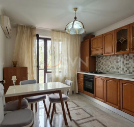 Casa, 12 rooms, 388 mp Bucuresti/Dorobanti