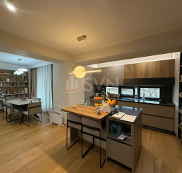 Casa, 12 rooms, 405.26 mp Bucuresti/Cotroceni