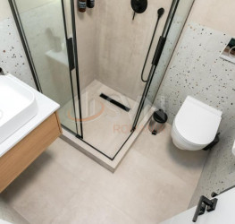Casa, 12 rooms, 450 mp Bucuresti/P-ta Romana