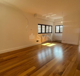 Casa, 12 rooms, 625 mp Bucuresti/Primaverii