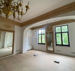 Casa, 12 rooms, 712 mp Bucuresti/Gradina Icoanei