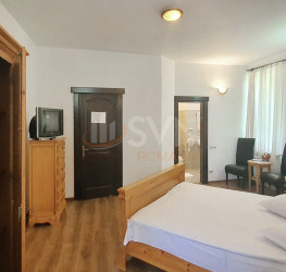 Casa, 12 rooms, 900 mp Brasov/Centru