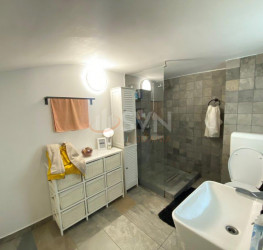 Casa, 13 rooms, 326 mp Bucuresti/Ferdinand