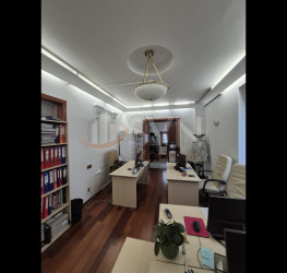 Casa, 14 camere, 450 mp Bucuresti/Dorobanti