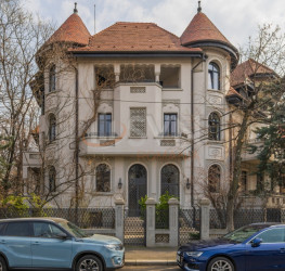 Casa, 14 camere, 557.7 mp Bucuresti/Capitale