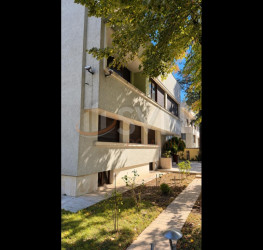 Casa, 14 camere, 726 mp Bucuresti/Aviatorilor