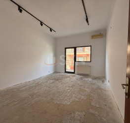 Casa, 14 rooms, 478 mp Bucuresti/Domenii