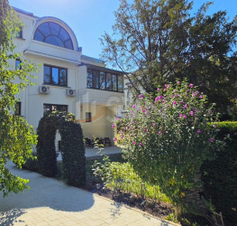 Casa, 14 rooms, 500 mp Bucuresti/Casin