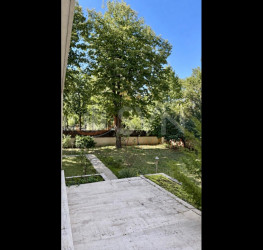 Casa, 14 rooms, 726 mp Bucuresti/Aviatorilor