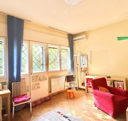 Casa, 14 rooms, 750 mp Bucuresti/Capitale
