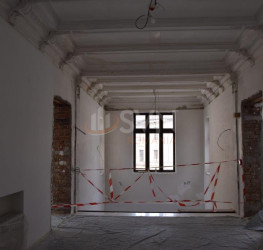 Casa, 15 camere, 1379 mp Bucuresti/Universitate (s2)