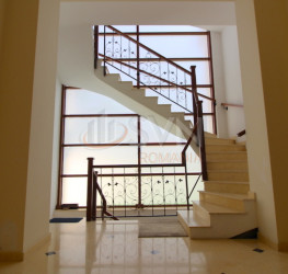 Casa, 15 camere, 847 mp Bucuresti/Dacia