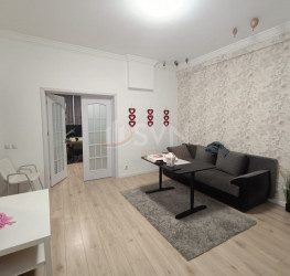 Casa, 15 rooms, 225 mp Bucuresti/Decebal