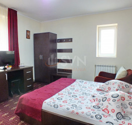 Casa, 15 rooms, 600 mp Brasov/Centru