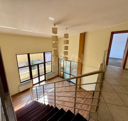 Casa, 15 rooms, 640.5 mp Bucuresti/Dorobanti