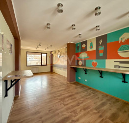 Casa, 15 rooms, 640.5 mp Bucuresti/Dorobanti