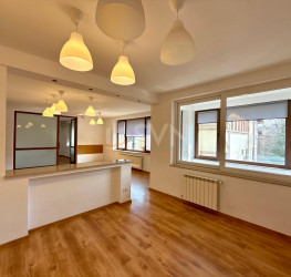 Casa, 15 rooms, 640.5 mp Bucuresti/Dorobanti