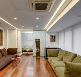 Casa, 15 rooms, 650 mp Bucuresti/Capitale