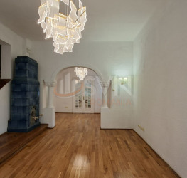 Casa, 16 rooms, 375 mp Bucuresti/Pache Protopopescu