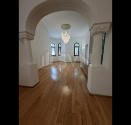Casa, 16 rooms, 375 mp Bucuresti/Pache Protopopescu