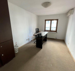 Casa, 16 rooms, 455 mp Bucuresti/Piata Romana