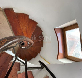 Casa, 16 rooms, 455 mp Bucuresti/Piata Romana