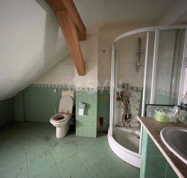 Casa, 16 rooms, 455 mp Bucuresti/Piata Romana