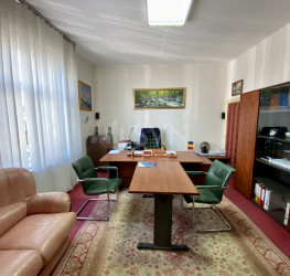 Casa, 16 rooms, 460 mp Bucuresti/Matei Basarab