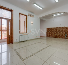 Casa, 16 rooms, 577 mp Bucuresti/Cismigiu