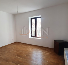 Casa, 18 camere, 651 mp Bucuresti/Victoriei