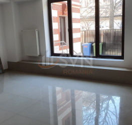 Casa, 18 camere, 651 mp Bucuresti/Victoriei